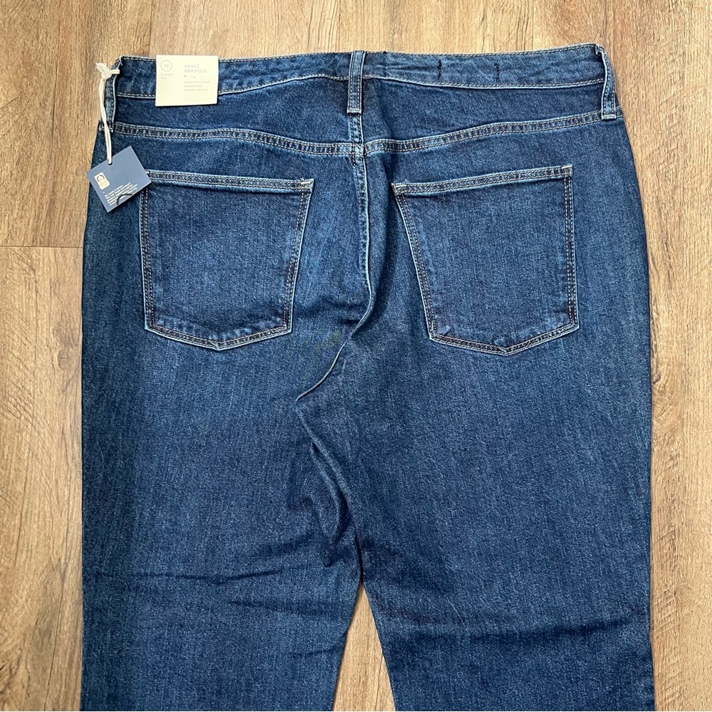 Universal Thread High Rise Bootcut‎ Ankle Jean NWT - image 5